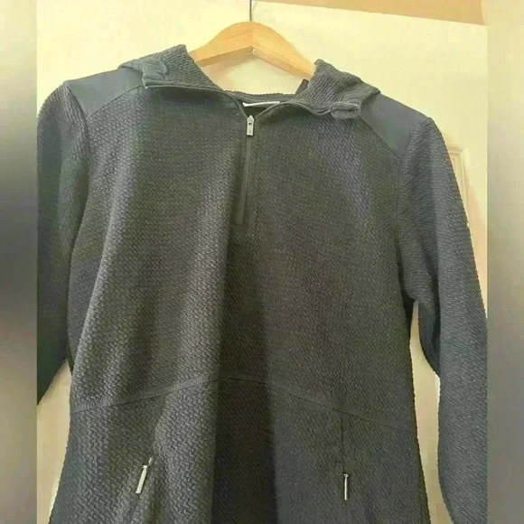 EUC Columbia Black Pullover with Hood Zipper Pockets - Picture 5 of 12